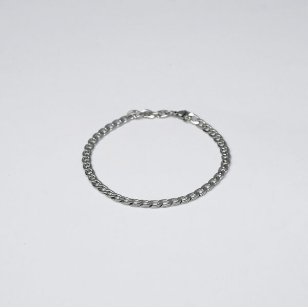 Curb Link Chain Bracelet