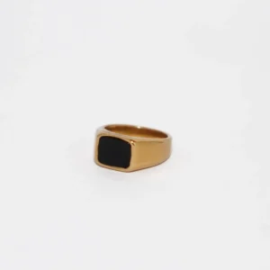 Simple Onyx Signet Ring - Gold