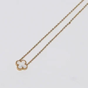Alba Bloom Soltaire Necklace